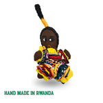 Carica l'immagine nel visualizzatore di Gallery, Bambolina di Pezza con Vestiti Africani
